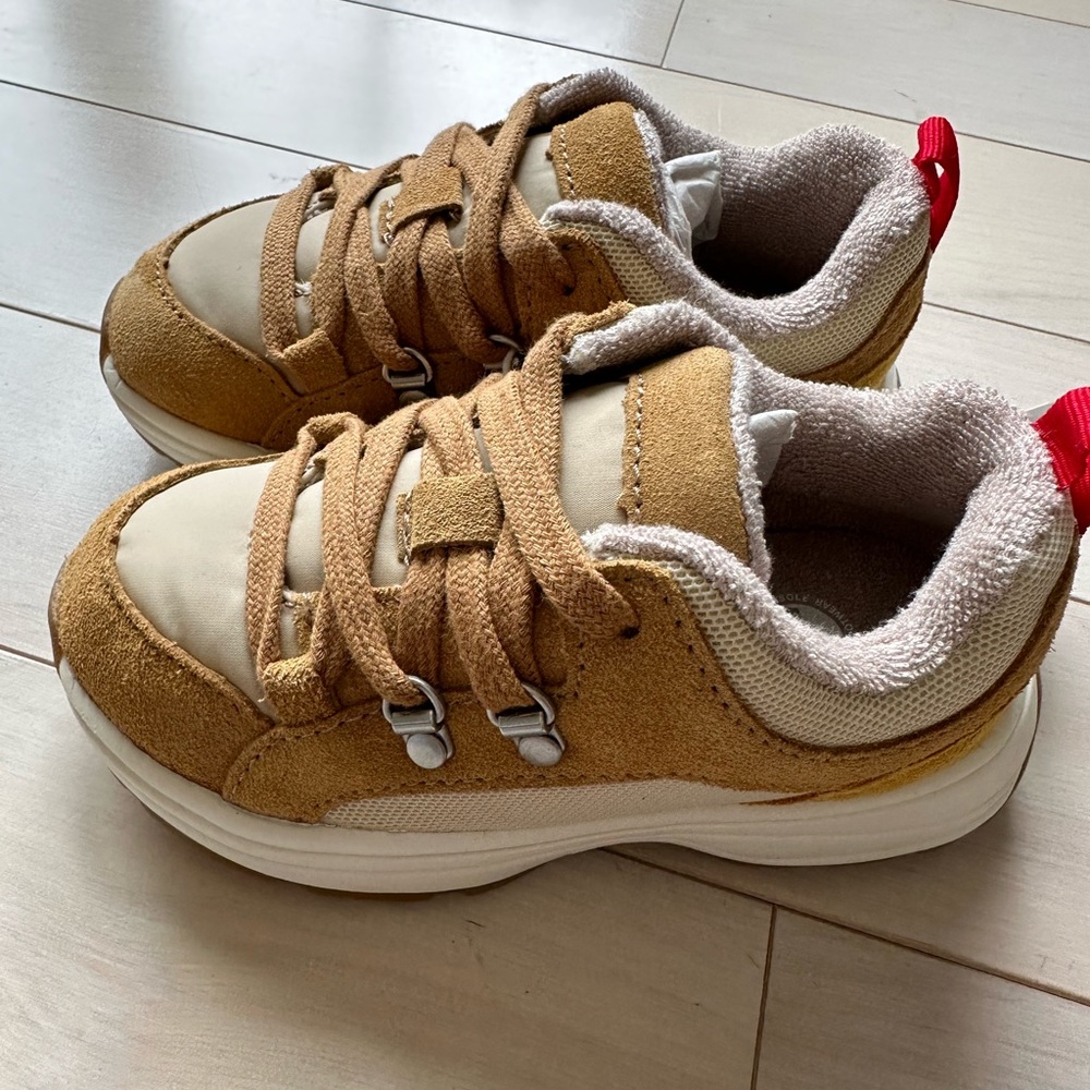 Zara girls sneakers